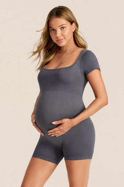 maternity-square-neck-short-sleeve-bodysuit#color_dark-grey